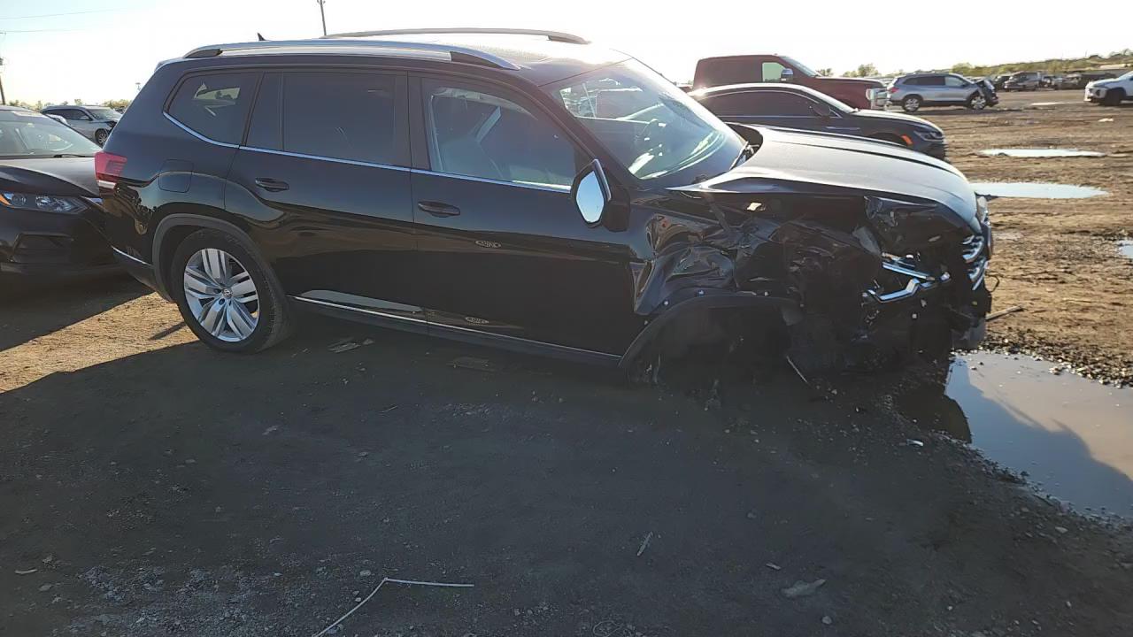 Фото: 1V2ER2CA6KC623537