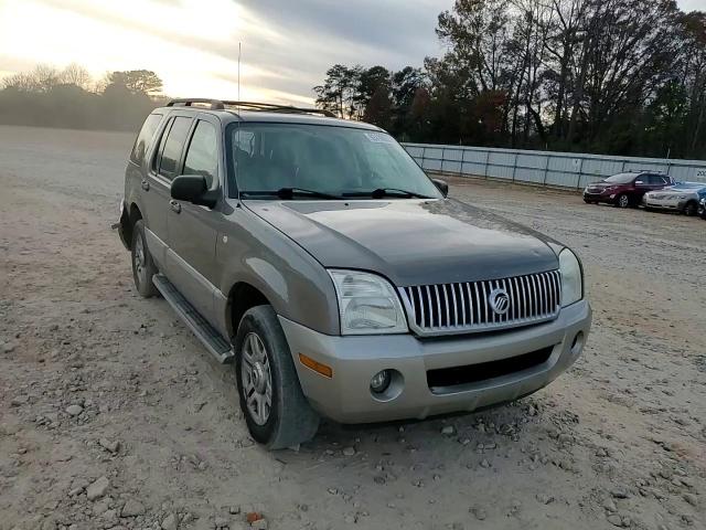 2003 Mercury Mountaineer VIN: 4M2ZU86W03ZJ19747 Lot: 92410685