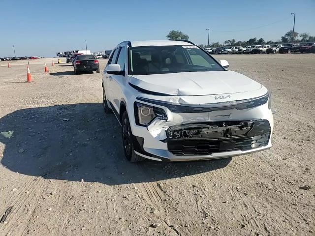 2024 Kia Niro Wind VIN: KNDCR3L13R5120593 Lot: 92131845