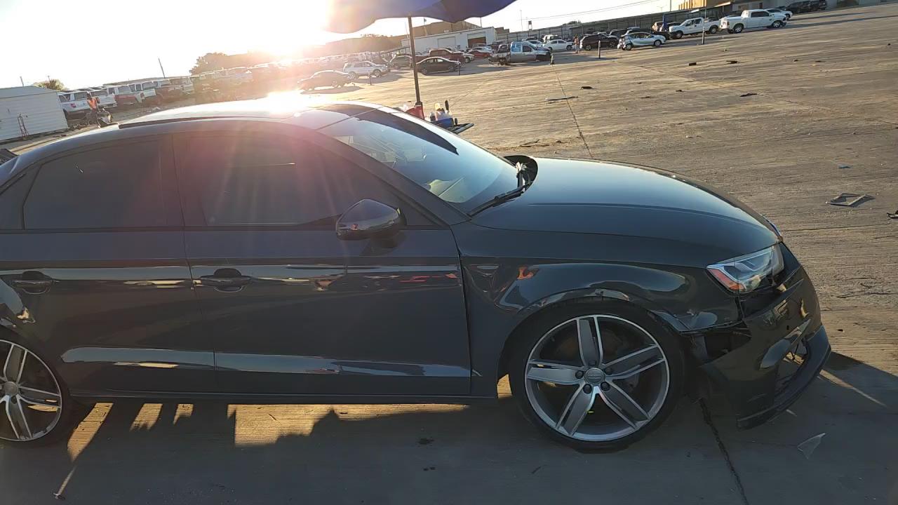 Фото: WAUCUGFFXLA005935