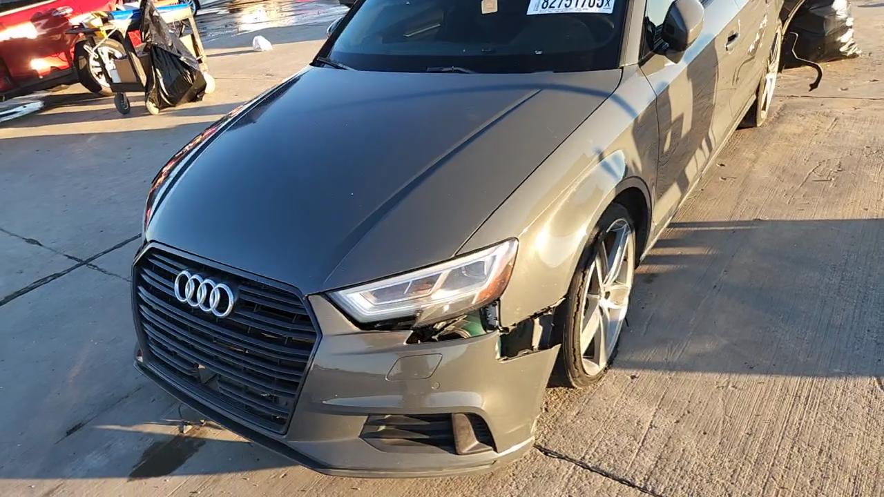 Фото: WAUCUGFFXLA005935