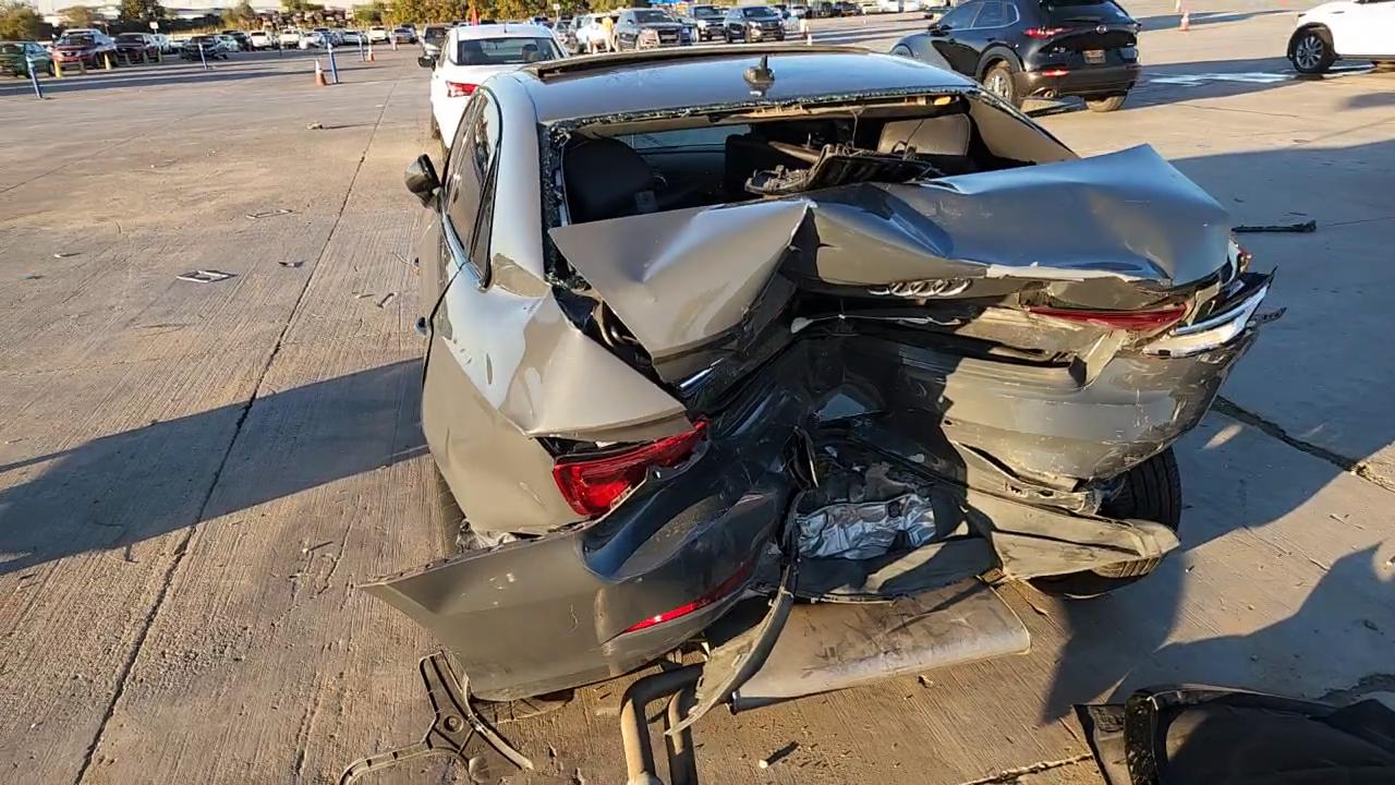 Фото: WAUCUGFFXLA005935