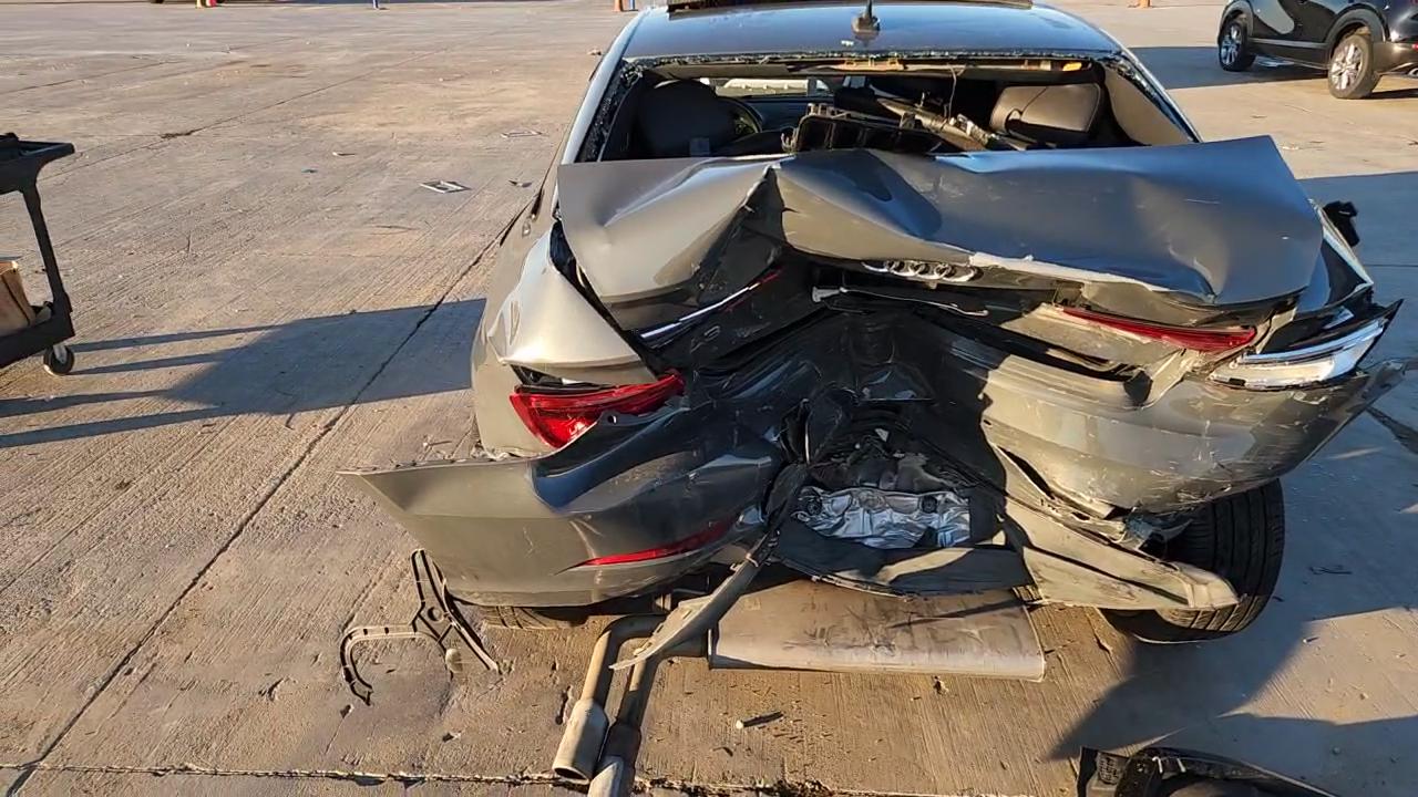 Фото: WAUCUGFFXLA005935