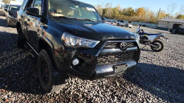 2019 Toyota 4Runner Sr5/Sr5 Premium VIN: JTEBU5JR6K5618738 Lot: 90709275