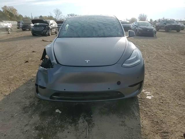 2021 Tesla Model Y VIN: 5YJYGAEE1MF293942 Lot: 90825625