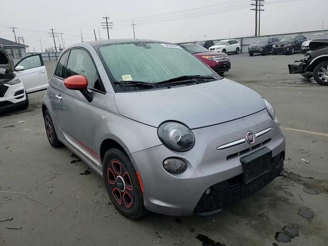 2018 Fiat 500 Electric VIN: 3C3CFFGE3JT369329 Lot: 94040425