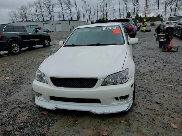 2002 Lexus Is 300 VIN: JTHBD192820053571 Lot: 93993395
