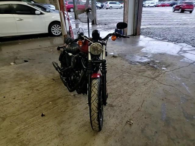 2018 Harley-Davidson Xl883 Iron 883 VIN: 1HD4LE211JC410512 Lot: 94053385