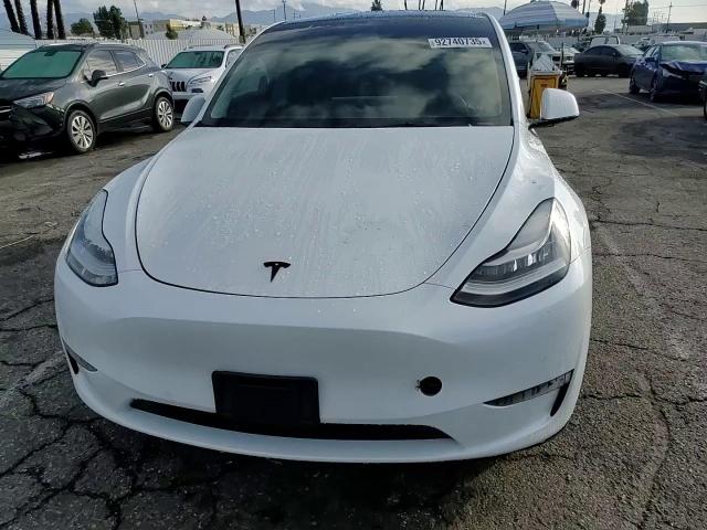 2022 Tesla Model Y VIN: 7SAYGDEE4NF344887 Lot: 92740735