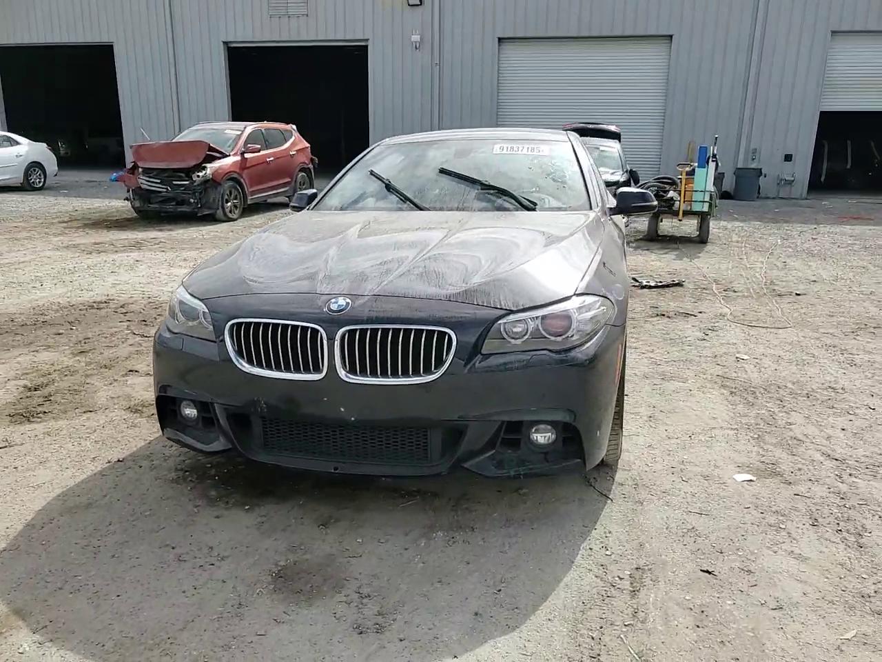 Фото: WBA5B1C50FG126448