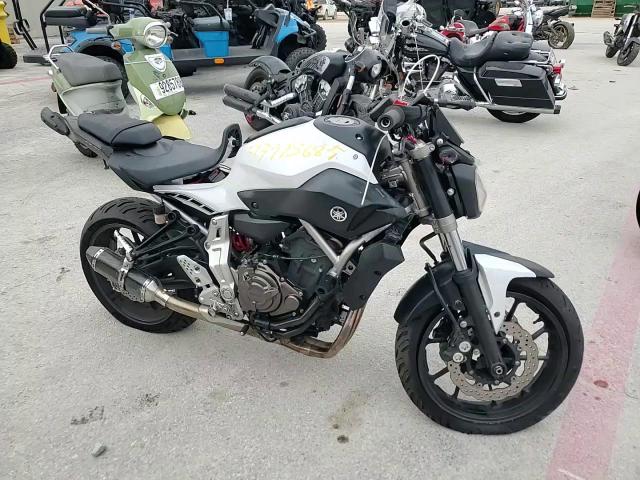 2015 Yamaha Fz07 VIN: JYARM06E7FA002258 Lot: 93975685