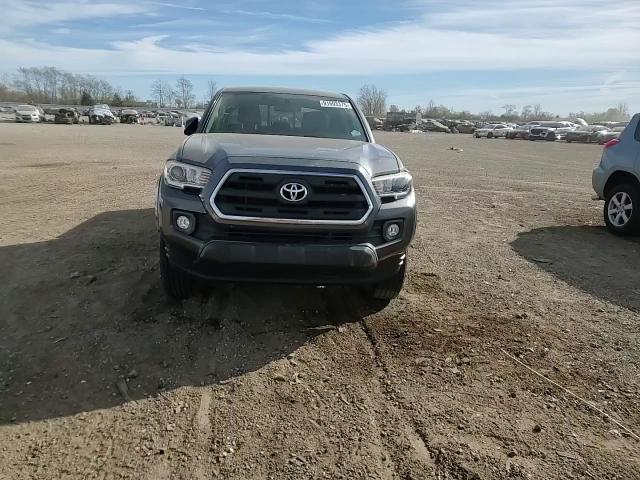 2017 Toyota Tacoma Double Cab VIN: 5TFCZ5AN4HX110921 Lot: 91603375