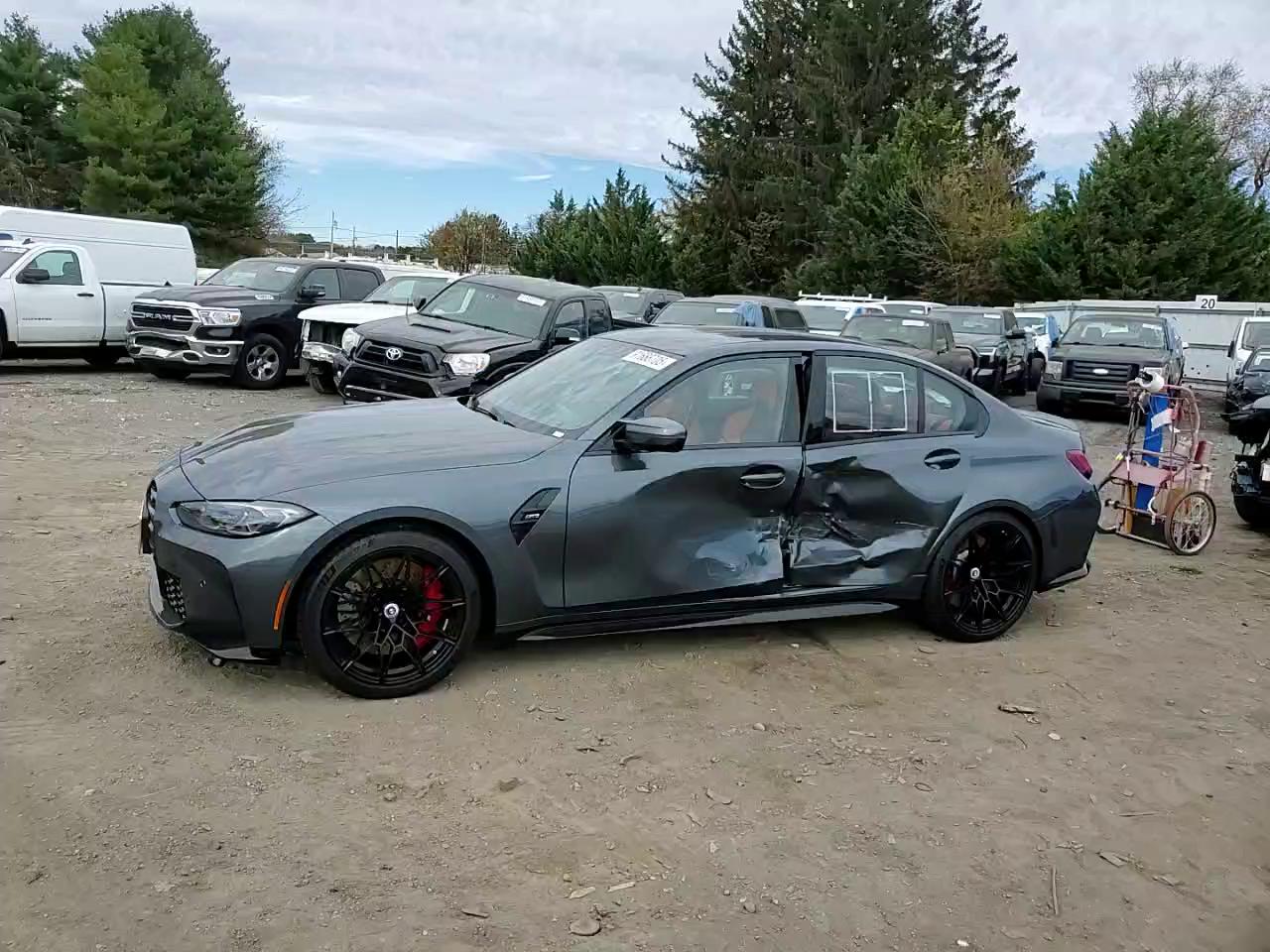 Фото: WBS53AY04PFN87326