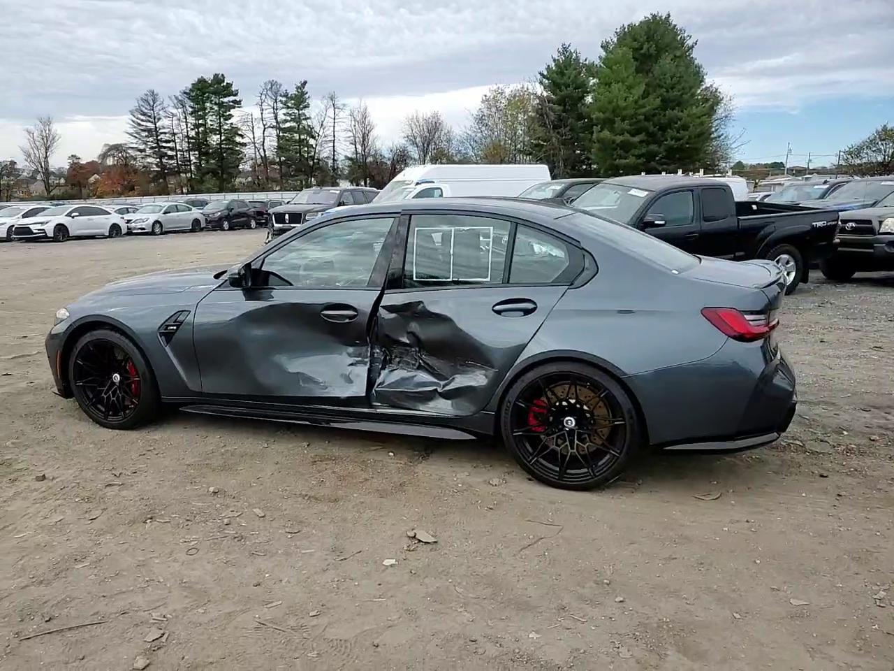 Фото: WBS53AY04PFN87326