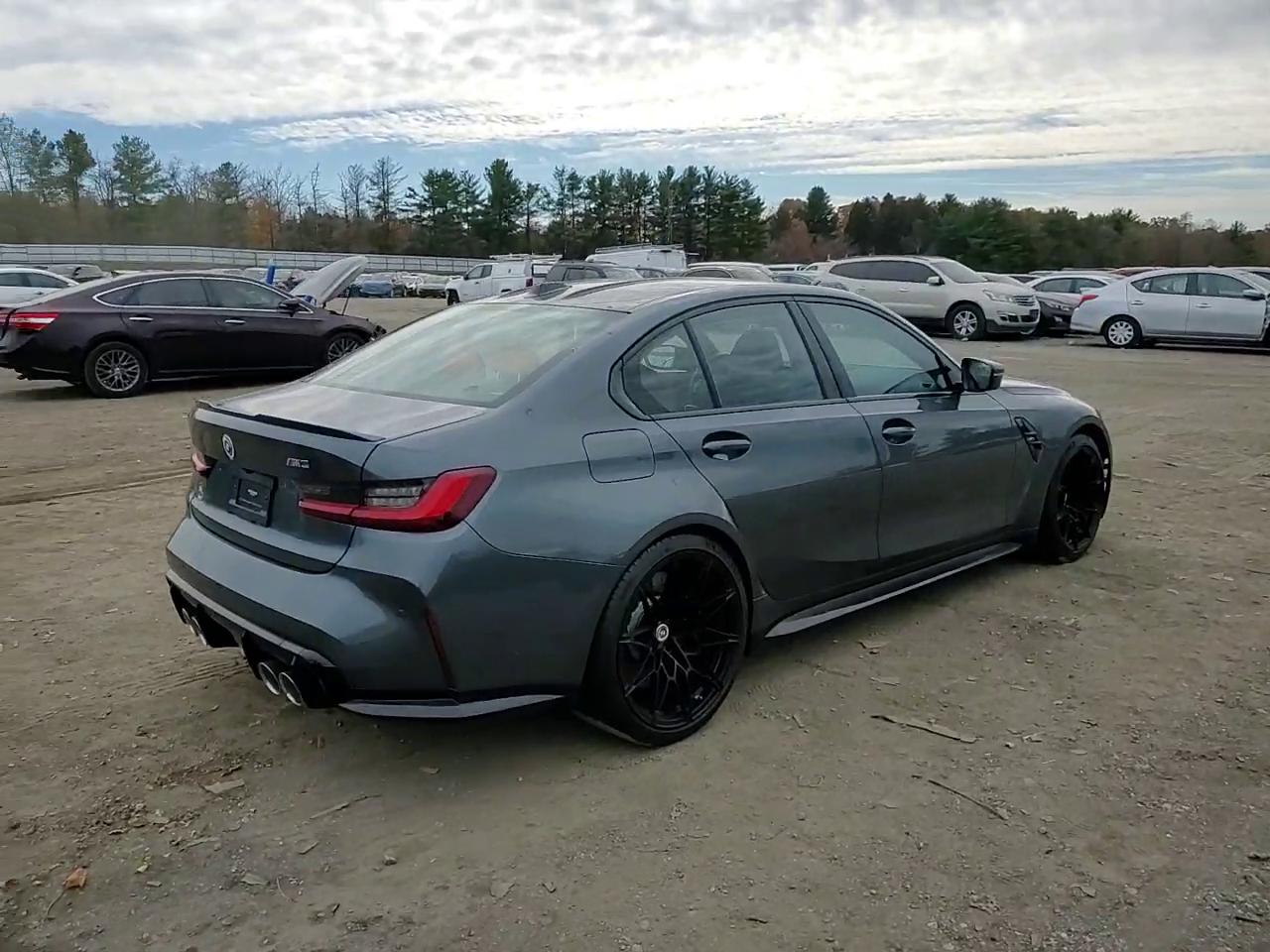 Фото: WBS53AY04PFN87326