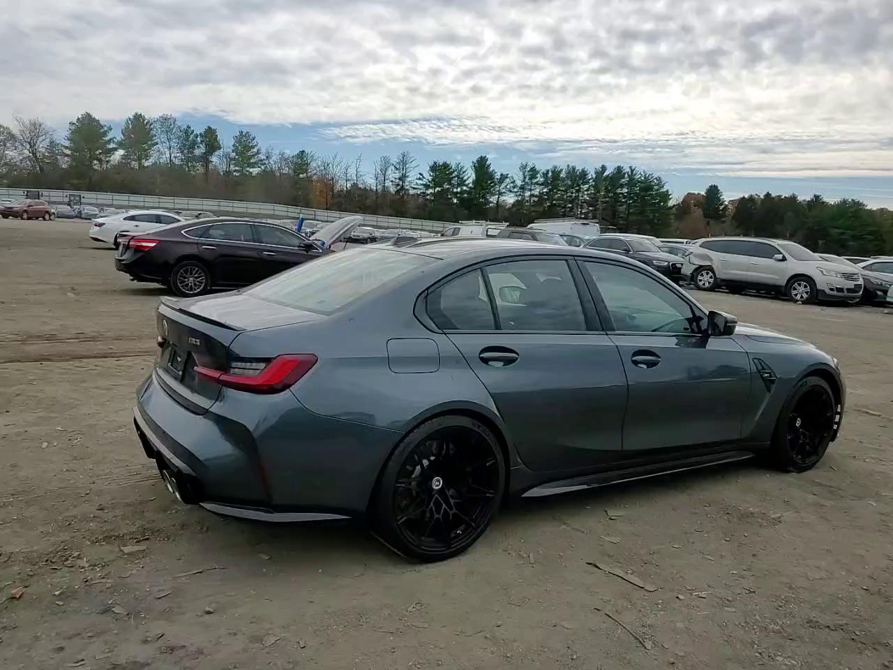 Фото: WBS53AY04PFN87326