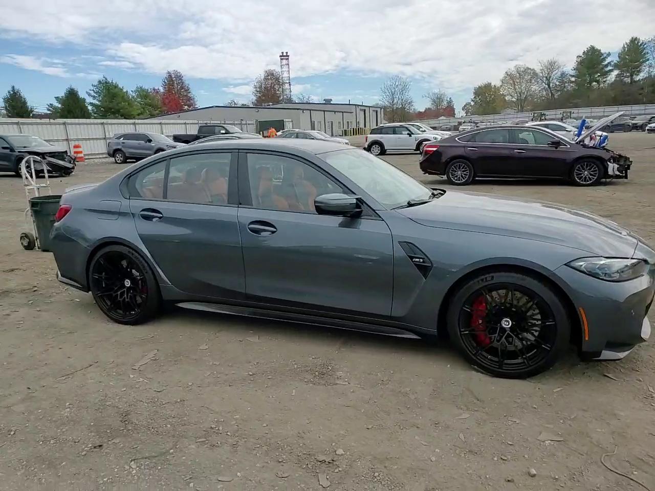 Фото: WBS53AY04PFN87326