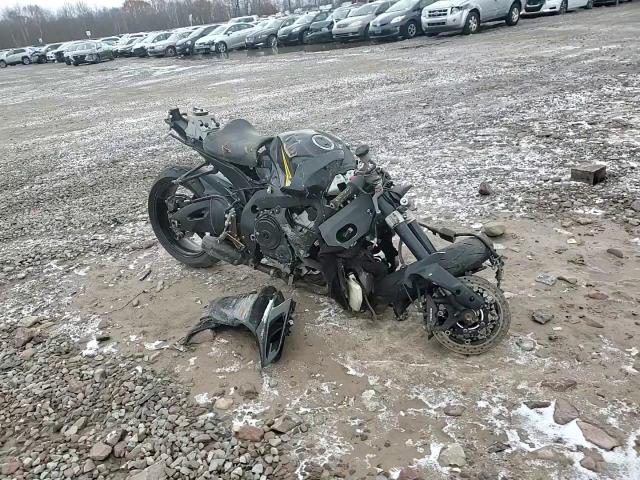 2006 Suzuki Gsx-R750 K6 VIN: JS1GR7KAX62105803 Lot: 92563495