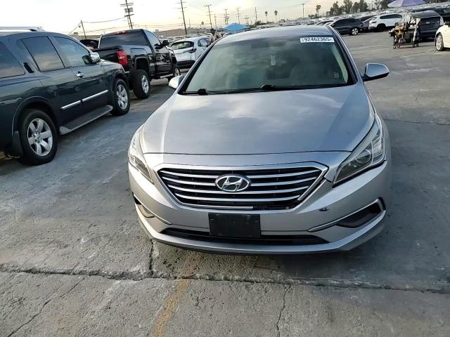 2017 Hyundai Sonata Se VIN: 5NPE24AF4HH578756 Lot: 92462365