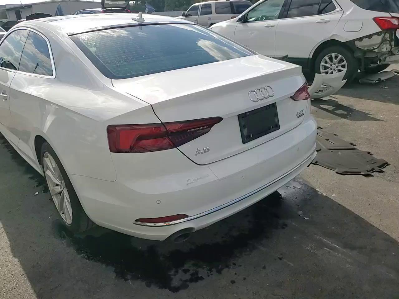 Фото: WAUPNAF51JA031016