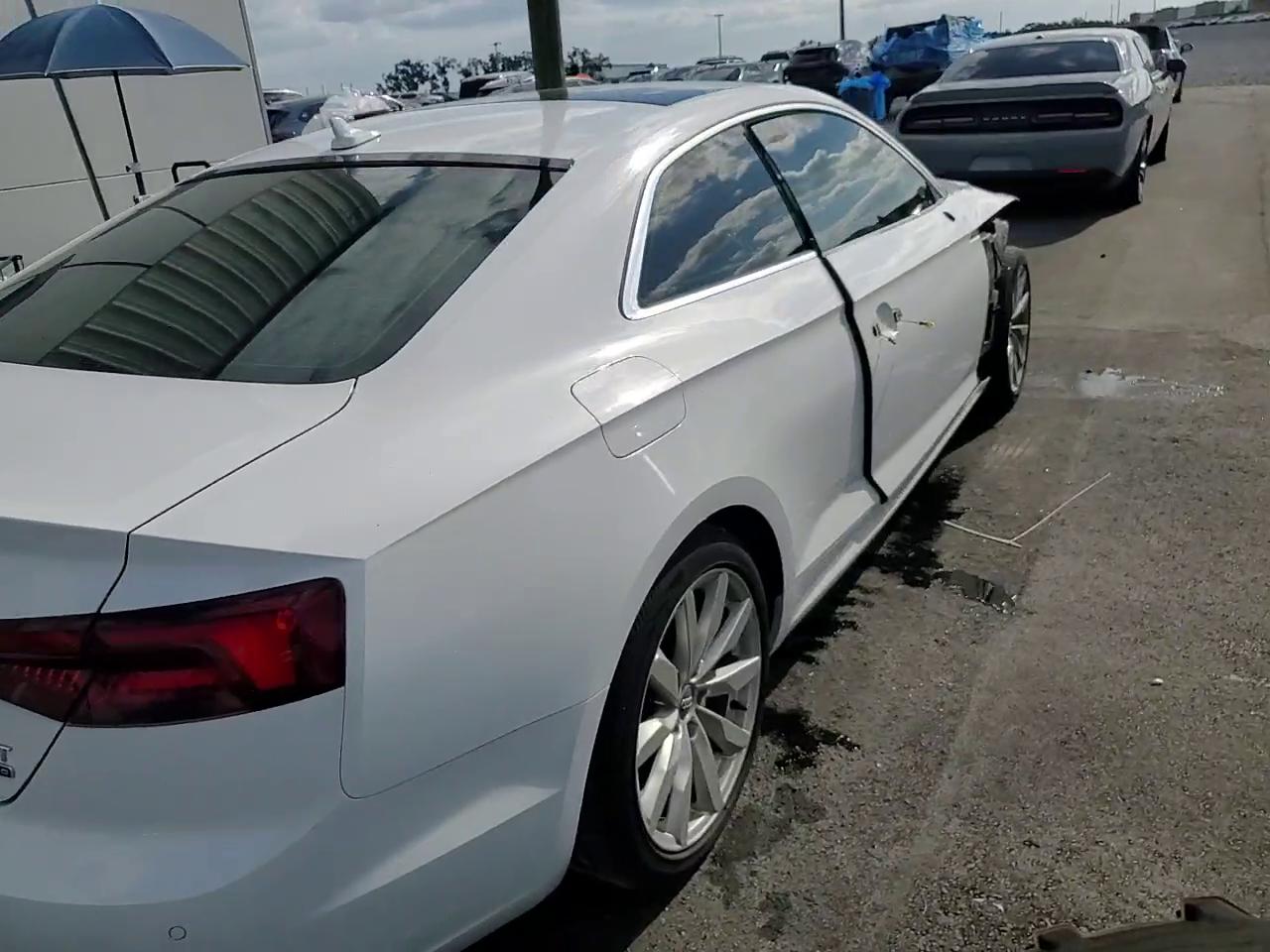 Фото: WAUPNAF51JA031016