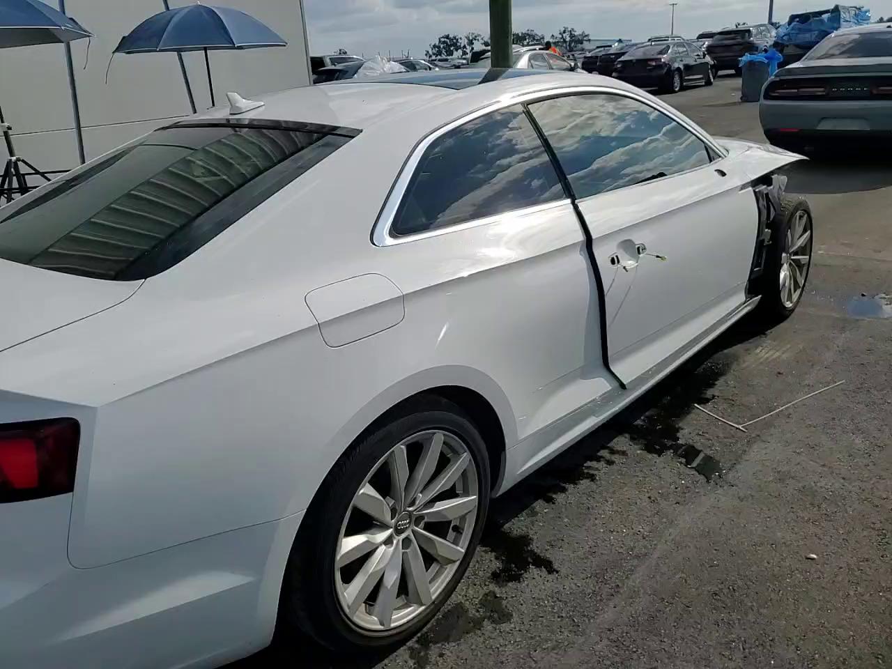 Фото: WAUPNAF51JA031016