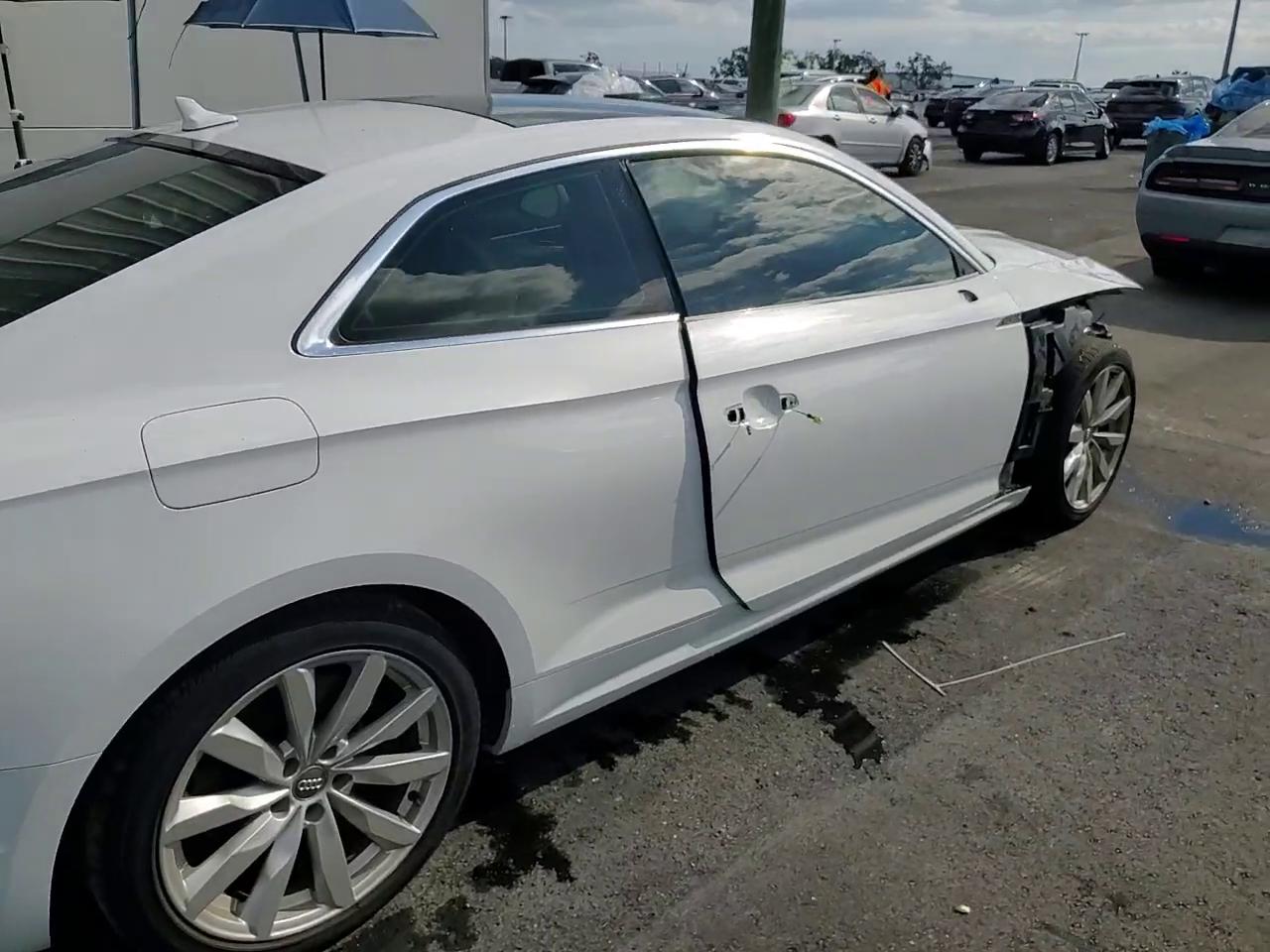 Фото: WAUPNAF51JA031016