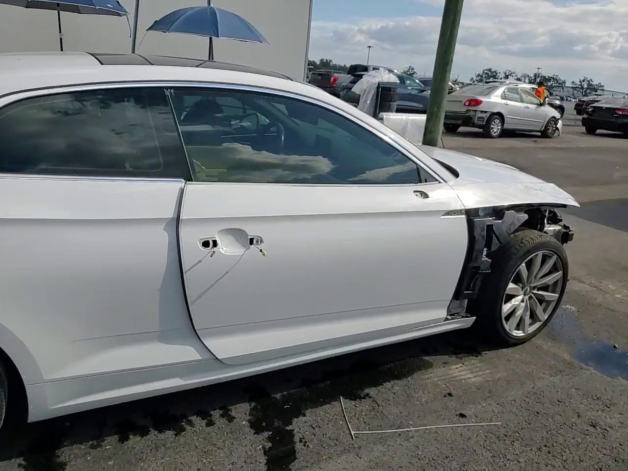 Фото: WAUPNAF51JA031016