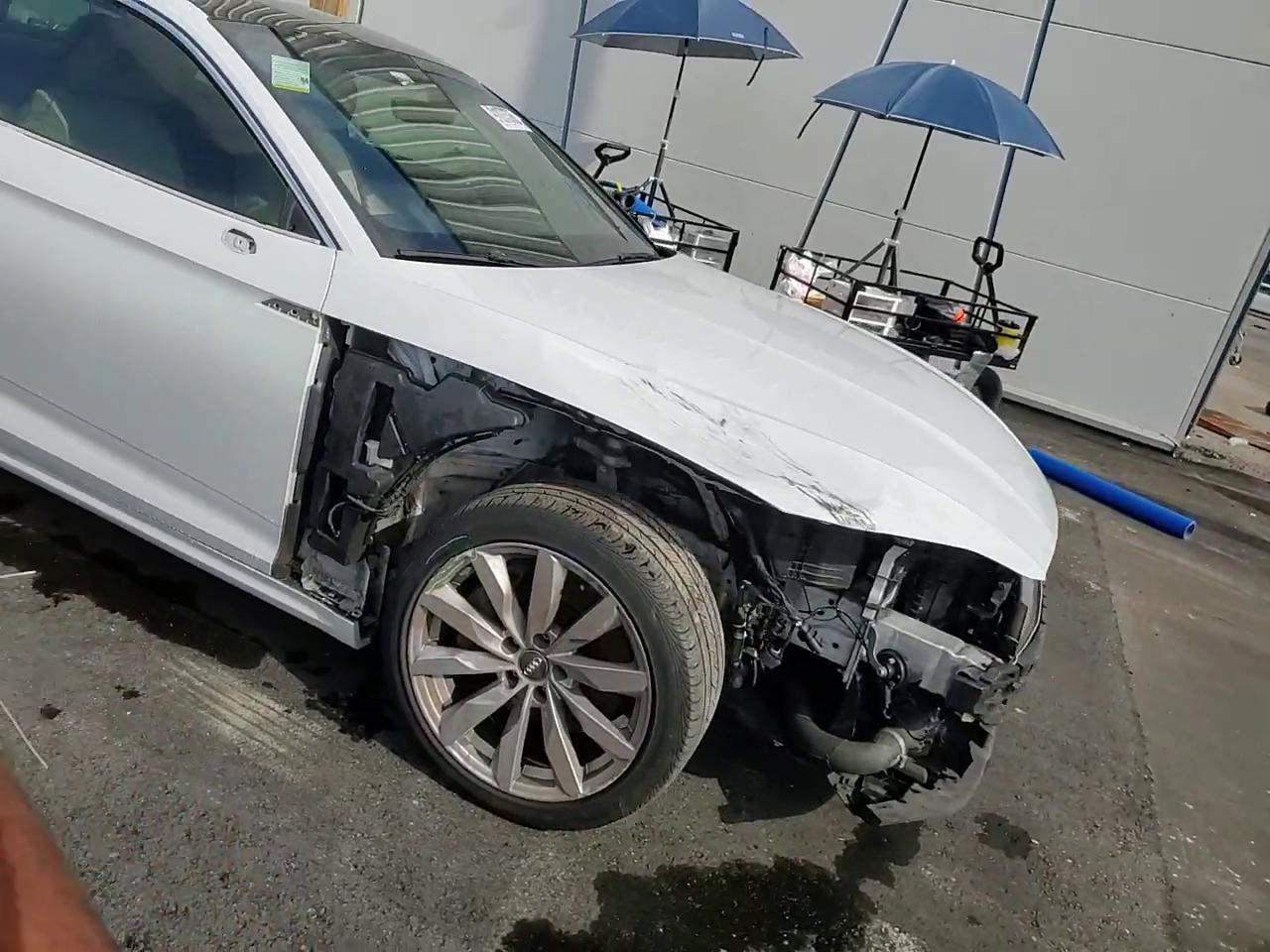 Фото: WAUPNAF51JA031016