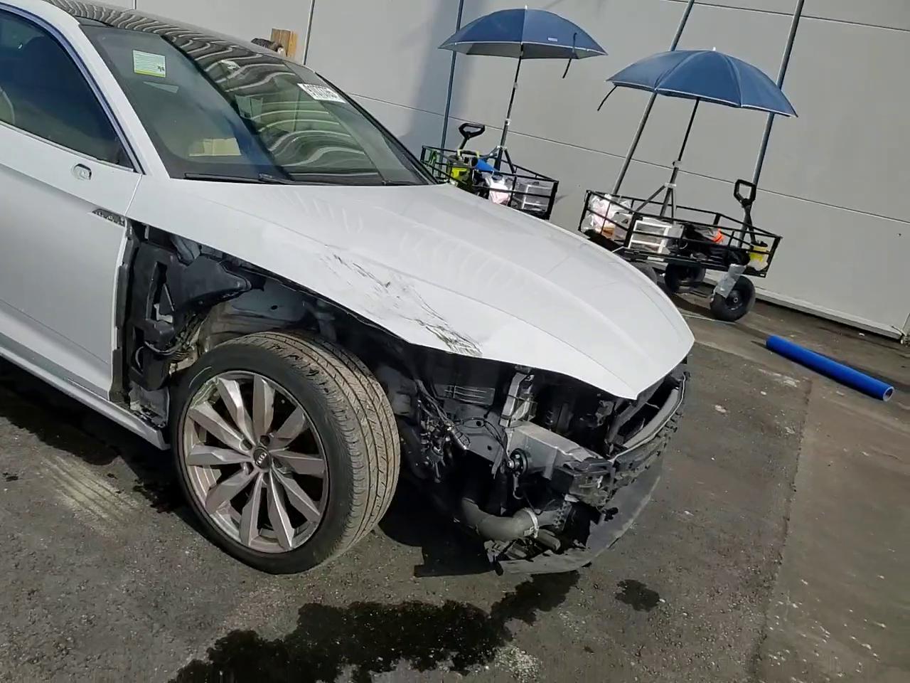 Фото: WAUPNAF51JA031016