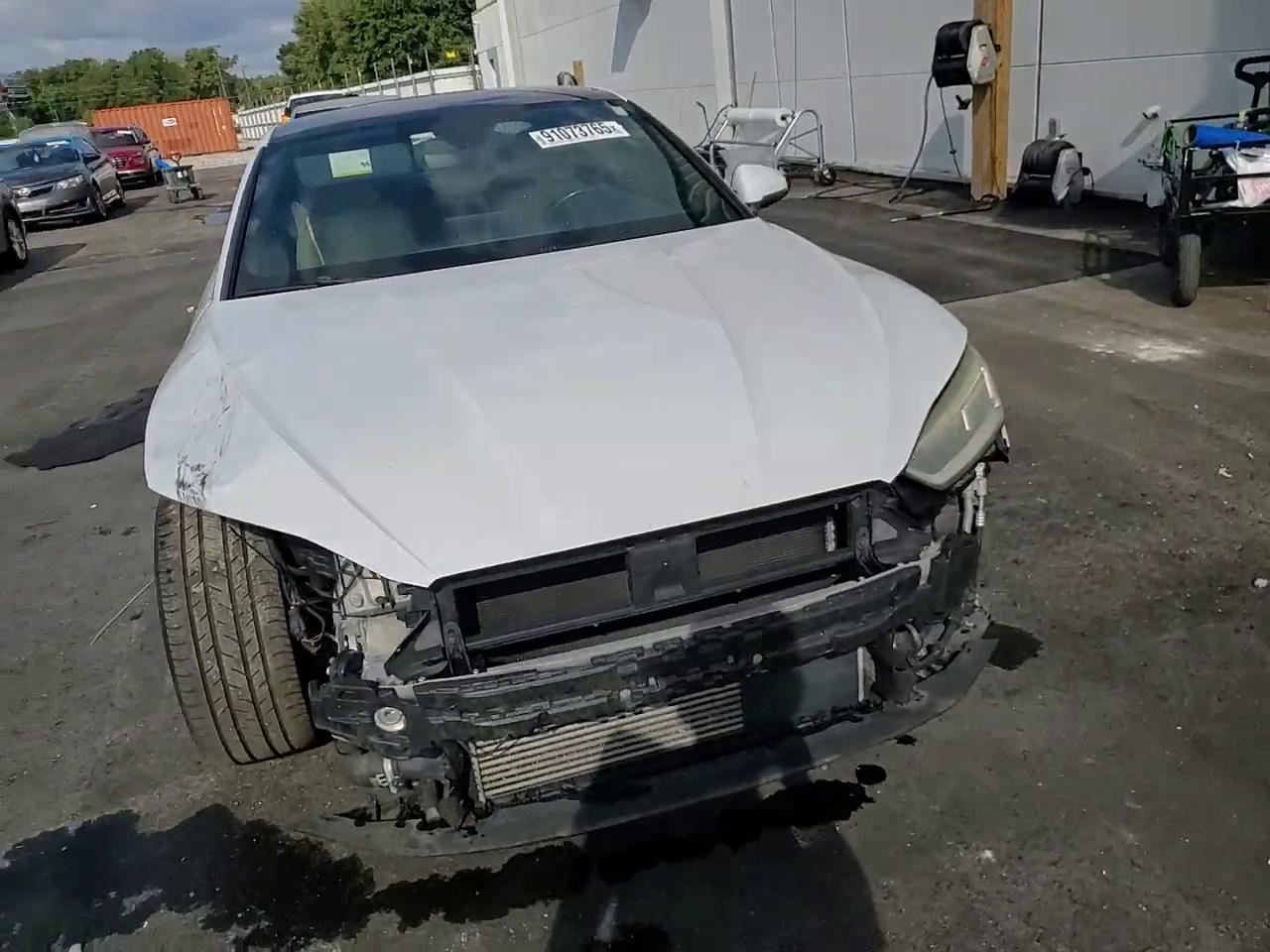 Фото: WAUPNAF51JA031016