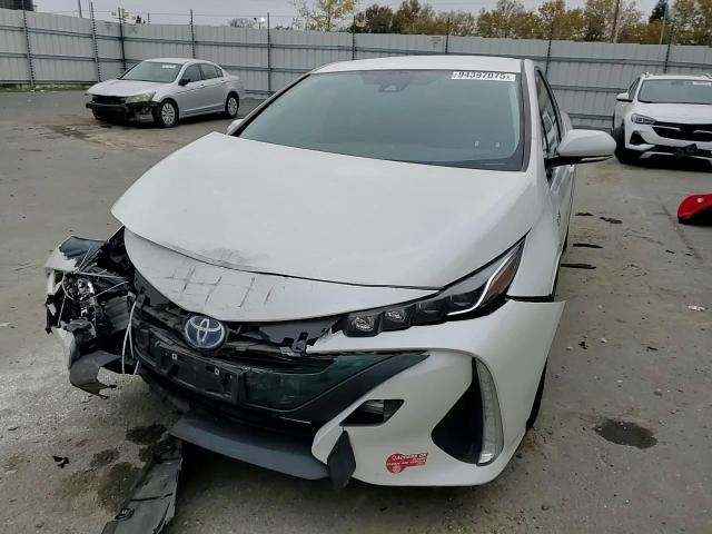2017 Toyota Prius Prime VIN: JTDKARFP3H3036144 Lot: 94397075
