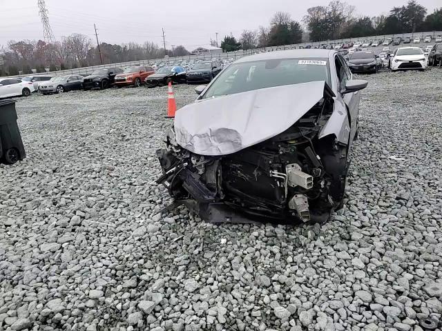 2015 Chrysler 200 Limited VIN: 1C3CCCAB2FN692655 Lot: 93183065