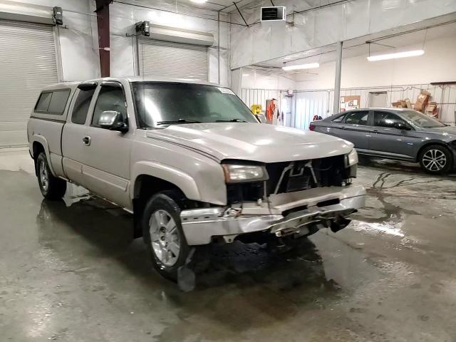 2006 Chevrolet Silverado K1500 VIN: 2GCEK19B961342375 Lot: 92228525