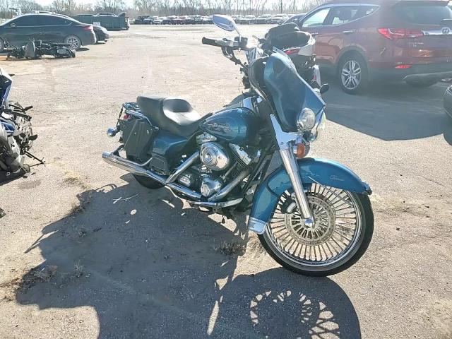 2005 Harley-Davidson Flhtci VIN: 1HD1FFW185Y675768 Lot: 92795585