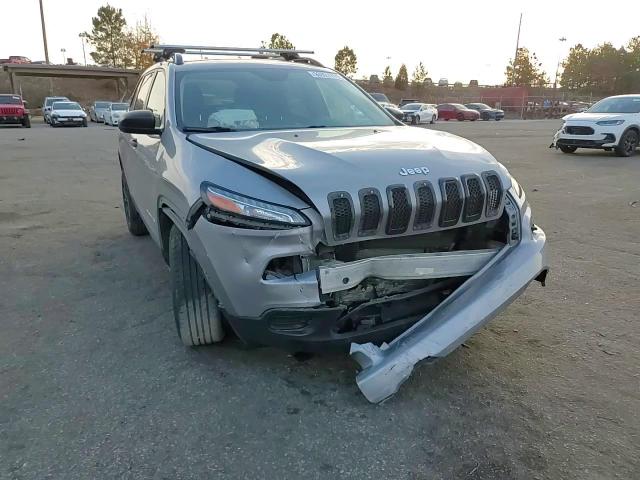 2017 Jeep Cherokee Sport VIN: 1C4PJLAB2HW607281 Lot: 93921775