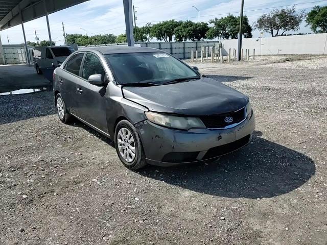 2013 Kia Forte Ex VIN: KNAFU4A27D5696853 Lot: 92403675