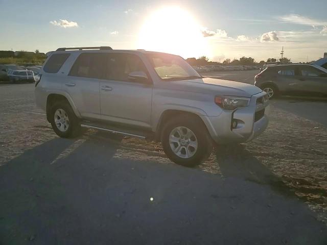 2017 Toyota 4Runner Sr5 VIN: JTEZU5JR5H5157748 Lot: 94075645