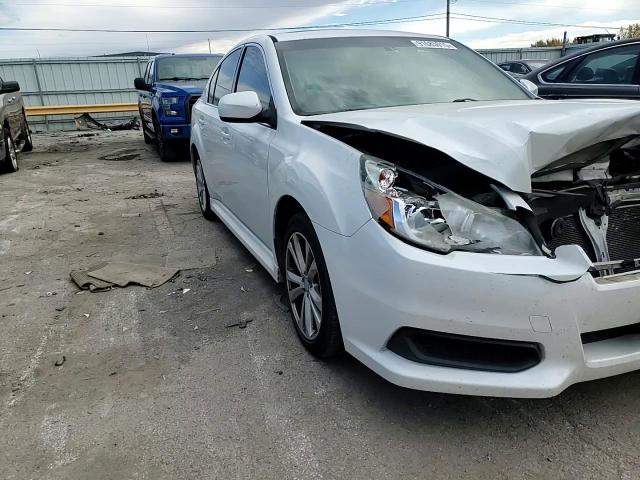 2014 Subaru Legacy 2.5I Premium VIN: 4S3BMBD6XE3015814 Lot: 91085015
