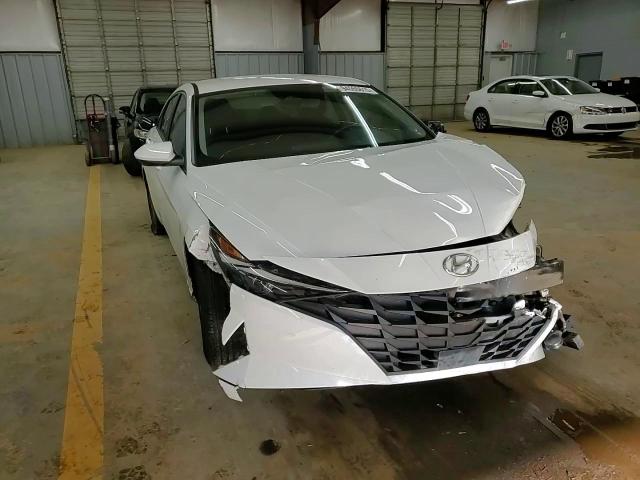 2022 Hyundai Elantra Sel VIN: 5NPLS4AG4NH086675 Lot: 94555615