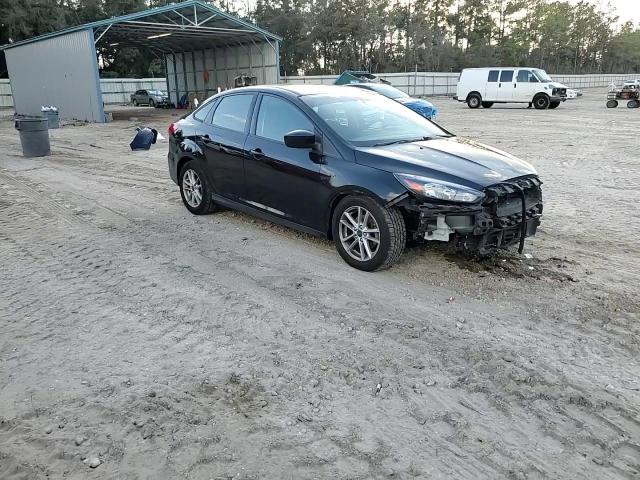 2018 Ford Focus Se VIN: 1FADP3F25JL316149 Lot: 93890935