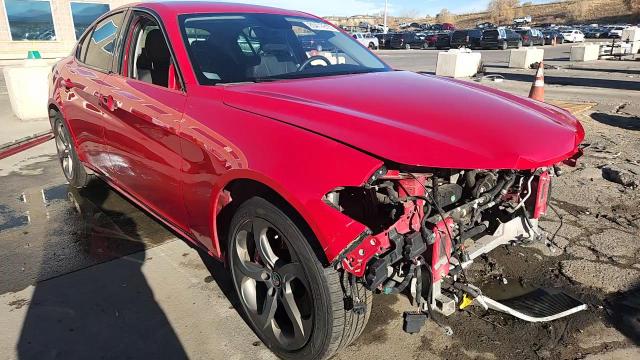 2017 Alfa Romeo Giulia Q4 VIN: ZARFAEDN5H7533819 Lot: 85417615