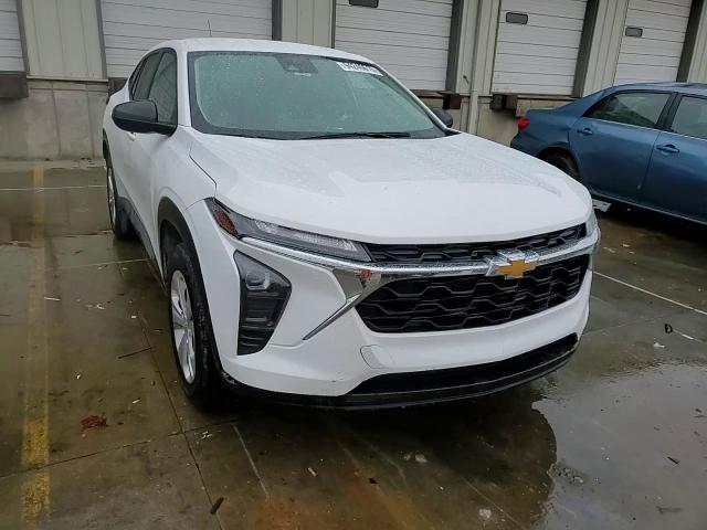 2025 Chevrolet Trax Ls VIN: KL77LFEP1SC092989 Lot: 94249615