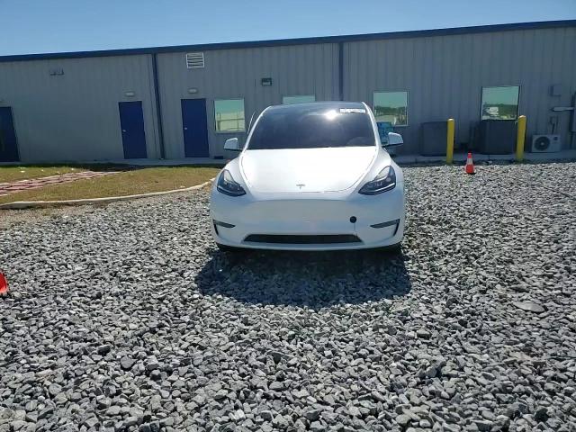 2023 Tesla Model Y VIN: 7SAYGDEE4PF790766 Lot: 90582675