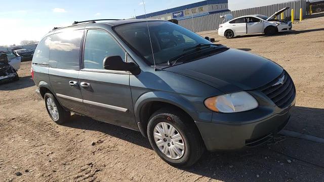 2006 Chrysler Town & Country VIN: 1A4GP45RX6B519587 Lot: 93696125