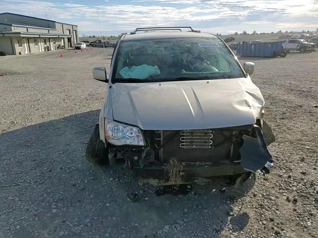 2014 Chrysler Town & Country Touring VIN: 2C4RC1BG1ER256806 Lot: 92252595