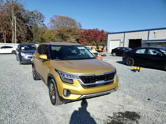 2021 Kia Seltos Sx VIN: KNDETCA28N7241589 Lot: 92487525