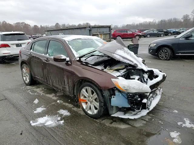 2013 Chrysler 200 Touring VIN: 1C3CCBBB6DN629810 Lot: 92220545