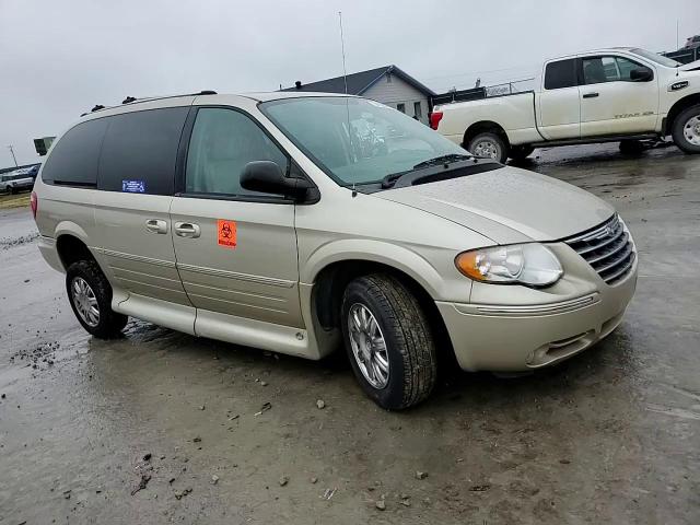 2006 Chrysler Town & Country Limited VIN: 2A4GP64L26R617085 Lot: 94165745