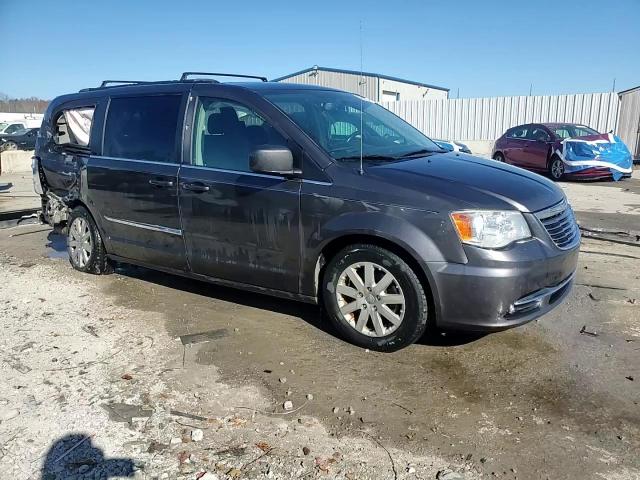 2015 Chrysler Town & Country Touring VIN: 2C4RC1BGXFR637586 Lot: 92186755
